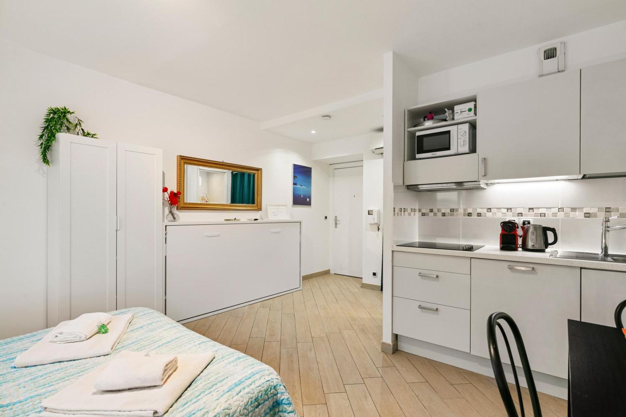 Les Oranges Five Stars Holidayhouse Nice Exterior photo